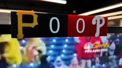 Fan 3d prints his own P00P score bug for the Phillies-Pirates series